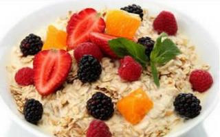 Перевірені пп-рецепти вівсянки на сніданок для схуднення та не тільки!